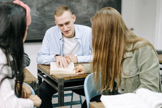 students collaborating in a classroom